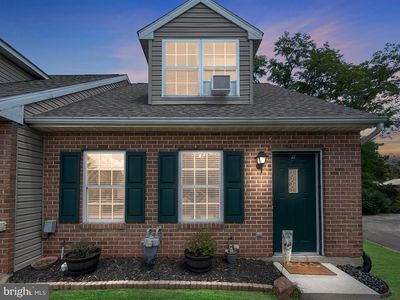1 Oxford Ct, New Oxford, PA, 17350