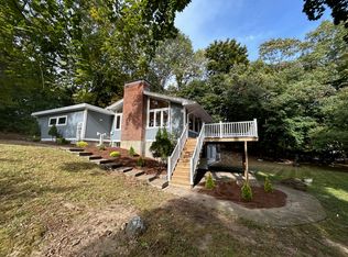 11 Hayden Pl, Wellesley, MA 02481