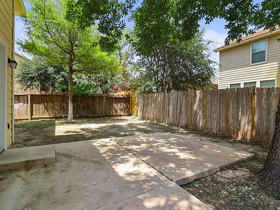 5th image of 6219 Pecan Tree