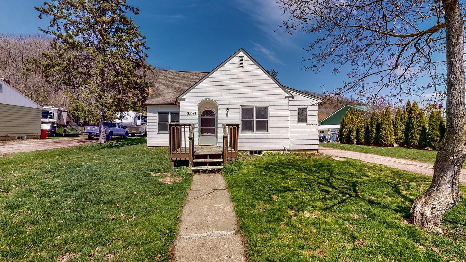 240 Division St, Millville, MN 55957 Zillow
