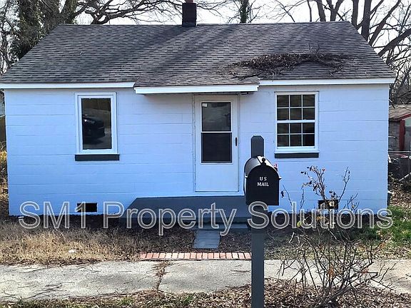 2nd image of 1416 Furlough Ave