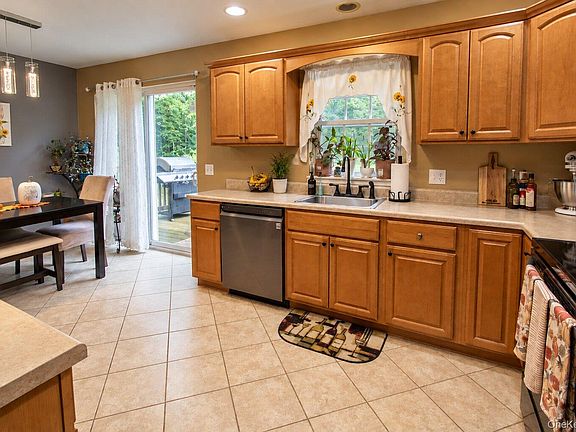 3rd image of 26 Finkle Road