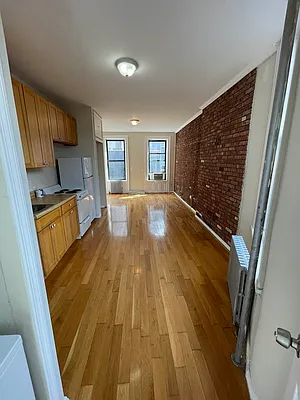 Rented by Best Apartments North Inc | media 13