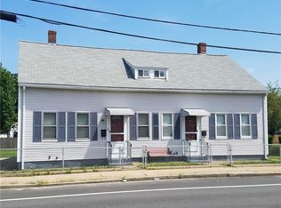 86 E Main St, West Warwick, RI 02893