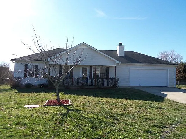 531 Reynolds Ct photo 1