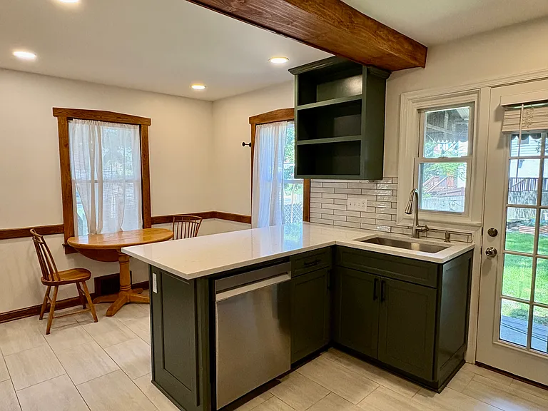 5845 Monticello Rd — Photo 8