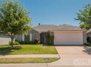1103 Princeton Pl, Euless, TX 76040