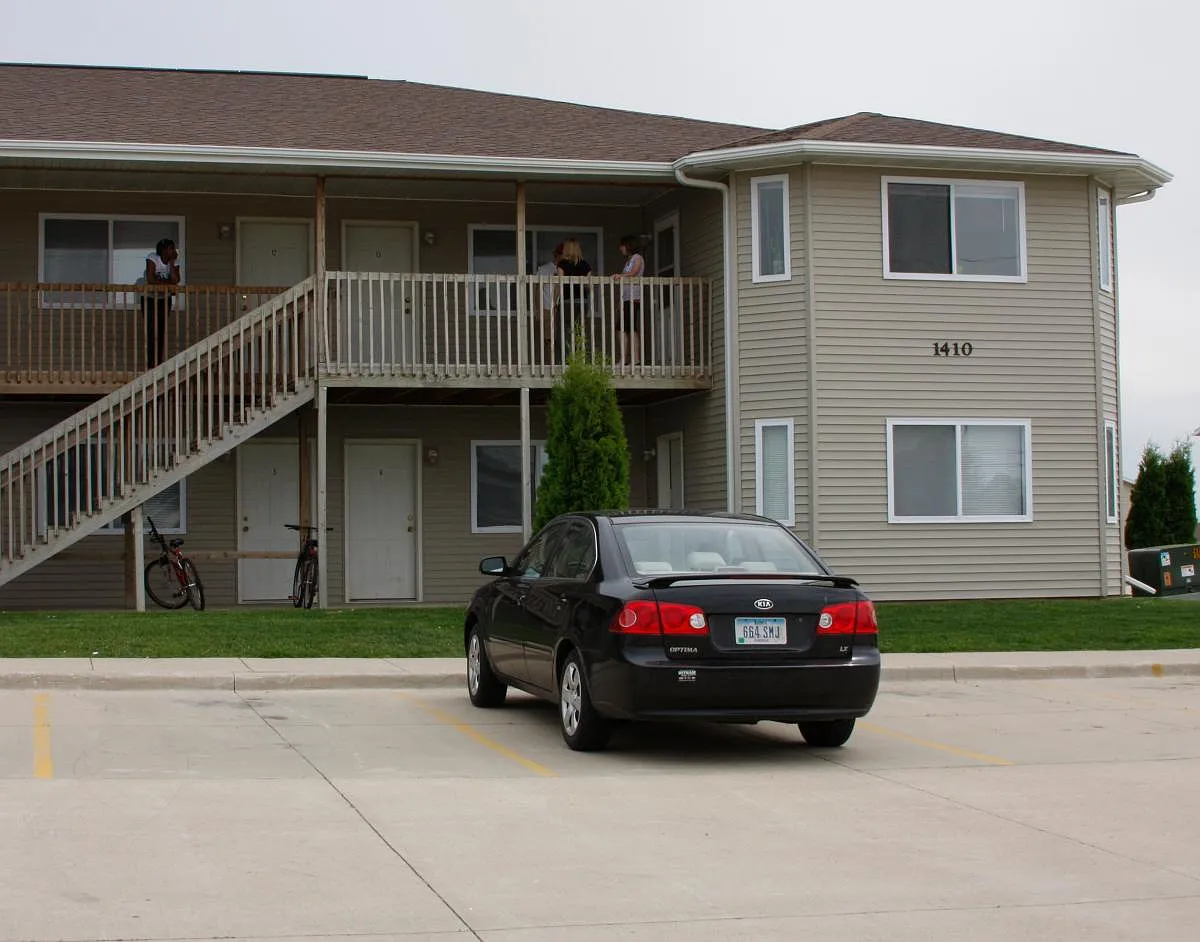 1 bed, 600 sqft, $640 — Photo 1