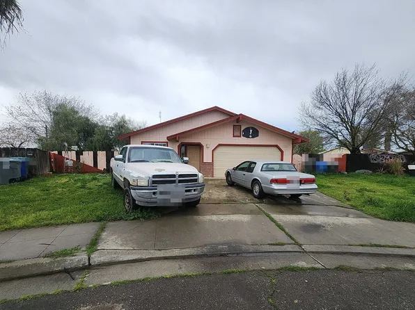 1713 Adanac Ct, Madera, CA 93638