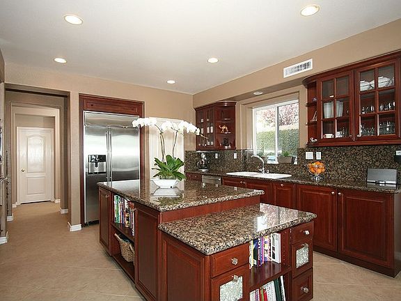 2nd image of 3917 Lilac Canyon Ln
