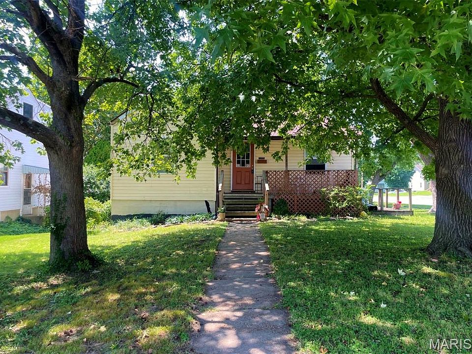 1st image of 1609 N Cedar St