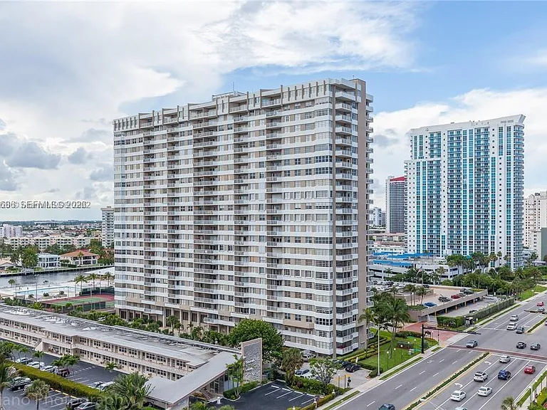 2030 S Ocean Dr #1706 — Photo 10