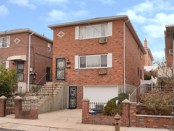 2nd image of 4316 223rd St