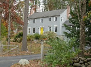 38 Bracken Cir, Bedford, NH 03110