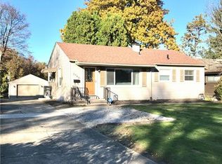 3260 Estates Cir, Youngstown, OH