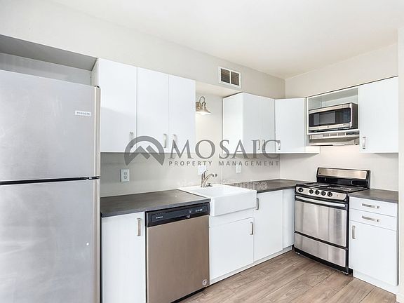 3rd image of 1204 S McClintock Dr APT B