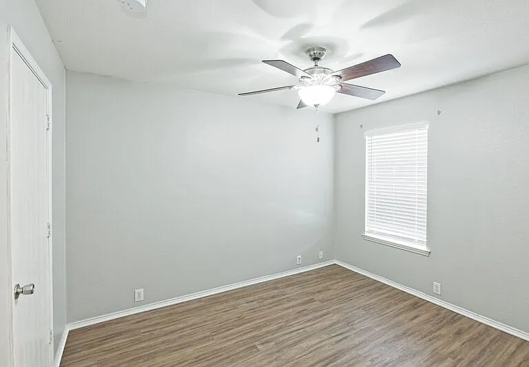 2309 Mallard Dr — Photo 27