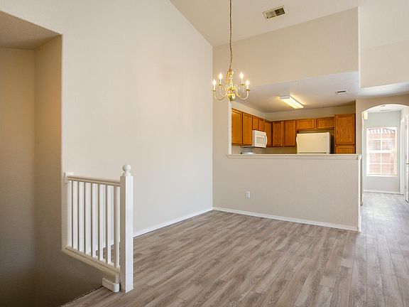3rd image of 5228 Molokai Ave NE