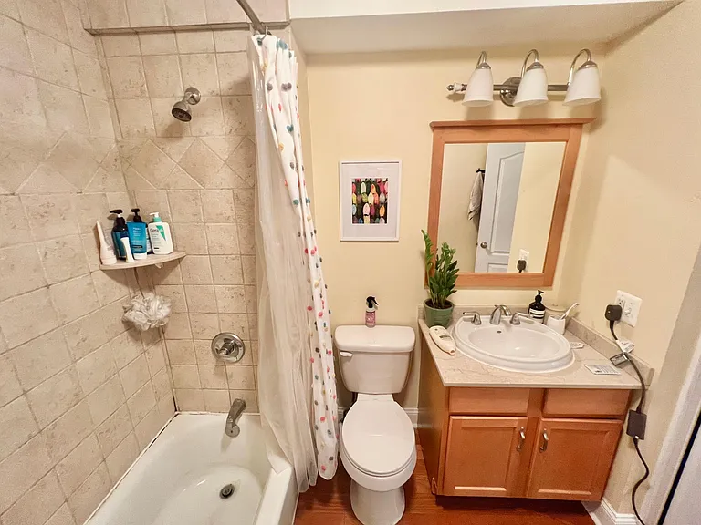 1526 Pine St #1B — Photo 15