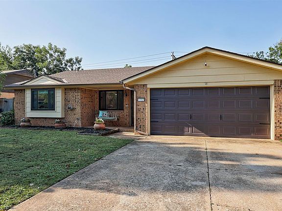2nd image of 1112 Lapwing Rd
