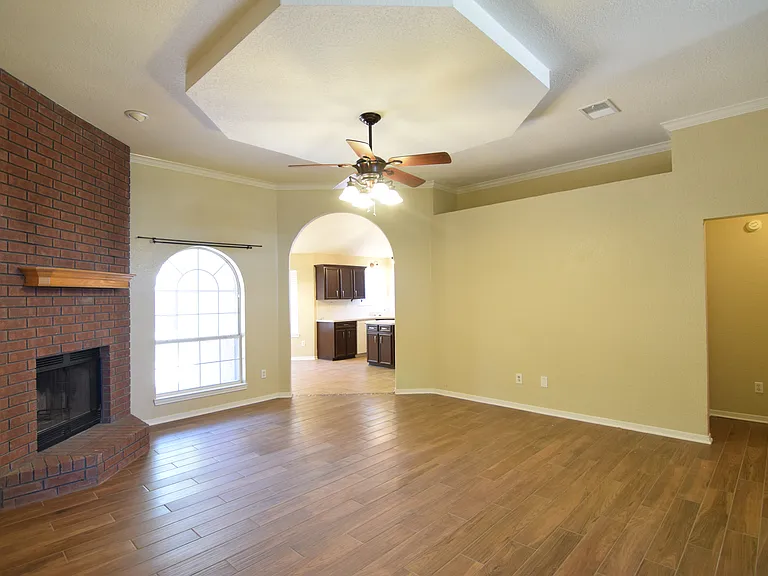 2206 Sandstone Dr — Photo 6