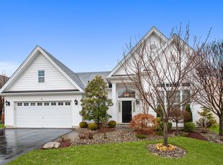 107 Riviera Dr, Monroe Township, NJ 08831