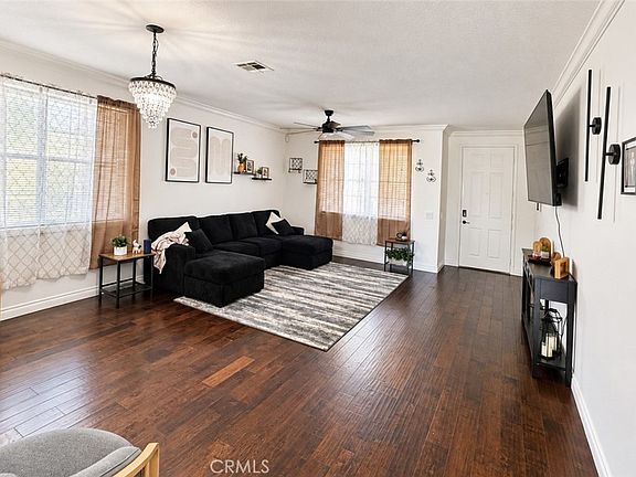 5th image of 3807 Seattle St