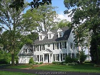 1st image of 698 White Swan Dr