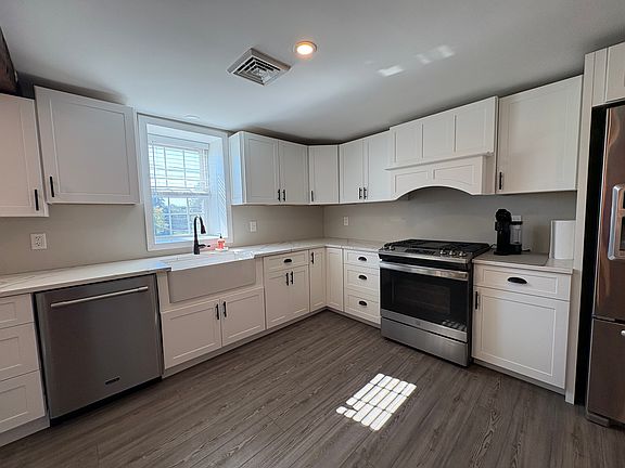 3rd image of 550 N Trooper Rd APT 2