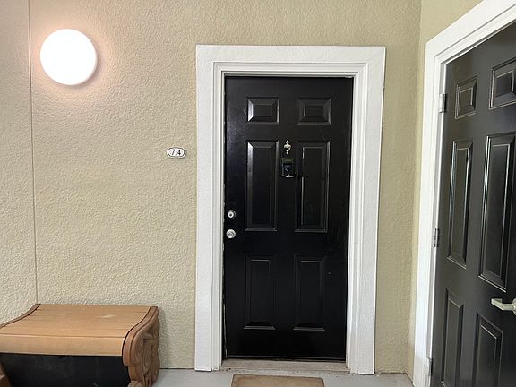 3rd image of 8290 Gate Pkwy W Unit 714