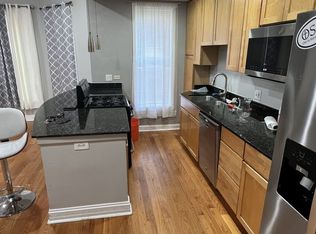 5839 S Calumet Ave #2, Chicago, IL 60637
