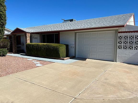 5th image of 10946 W Canterbury Dr