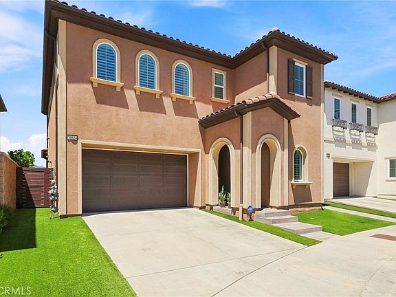 2nd image of 20834 Spruce Cir