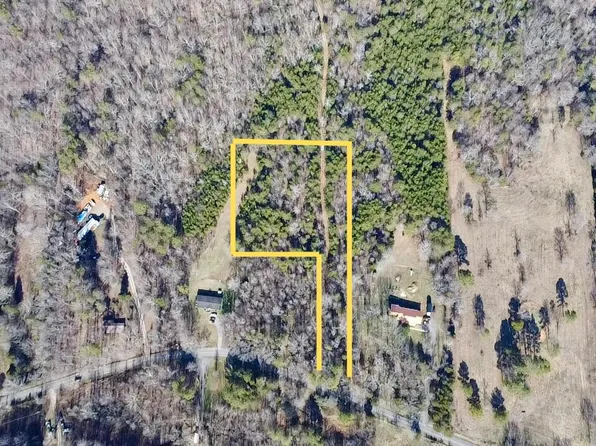 537 Cates Ln NE, Charleston, TN 37310