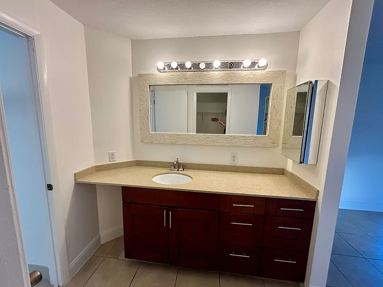22822 Pinewood Ct #0 — Photo 16