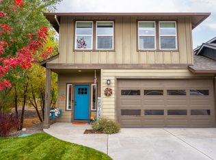 121 NW 29th St, Redmond, OR 97756