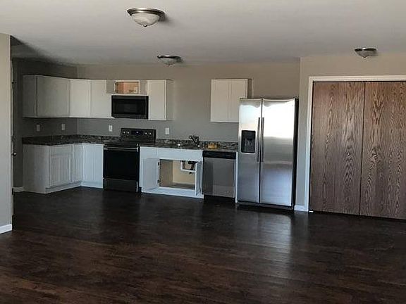 2nd image of 520 3rd St NW APT 202