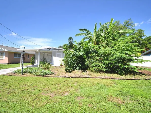 105 Longfellow Rd, Winter Haven, FL 33884