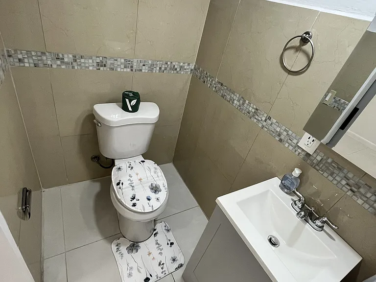 920 SW 29th Way #2/1 — Photo 36