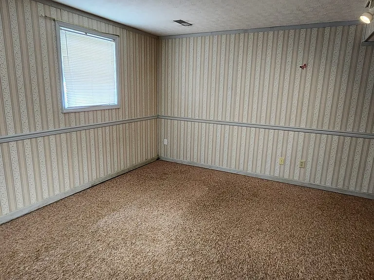 6352 W Donnagail Dr — Photo 17