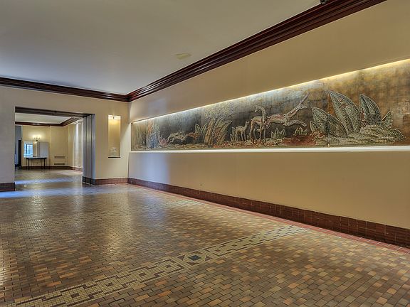 5th image of 601 Pelham Pkwy N APT 218