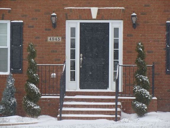Front View 4