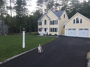 32 Alexander Way, Dunstable, MA 01827