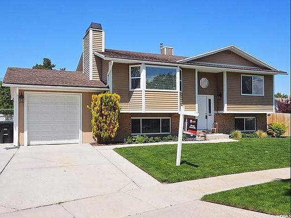 3rd image of 6306 S Hopi Cir