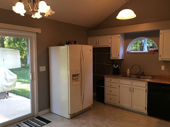 3rd image of 7493 Sterling Springs Way