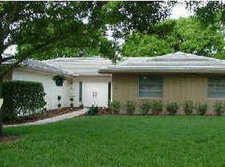 6274 18th St NE, Saint Petersburg, FL 33702