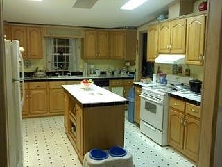 2nd image of 210 Stave Landing Rd