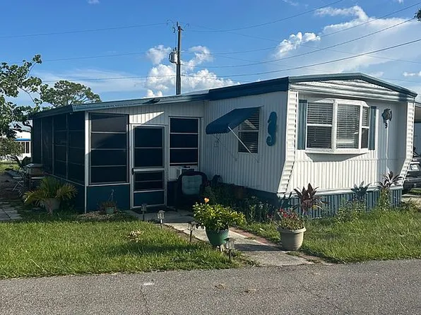 9 Center Isle, Lake Placid, FL 33852