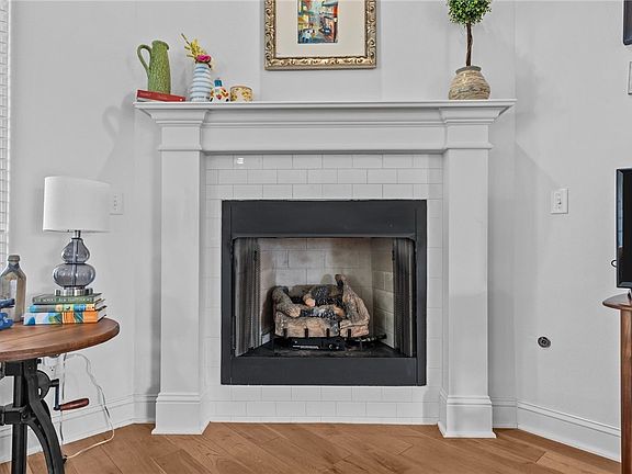 5th image of 1642 S Sag Harbor Ave
