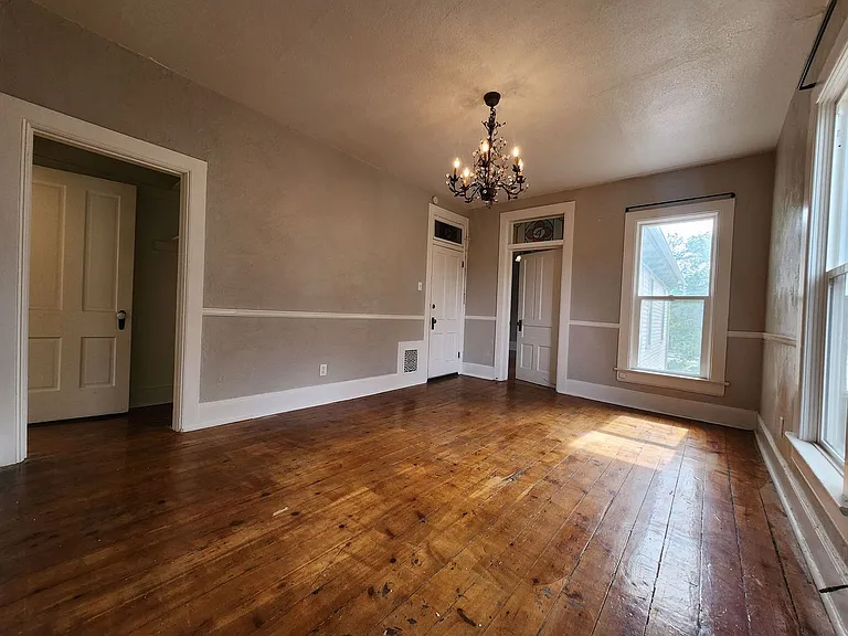 724 N Nevada Ave #6 — Photo 6
